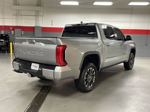 Used 2024 Toyota Tundra Limited AWD/4WD image 3