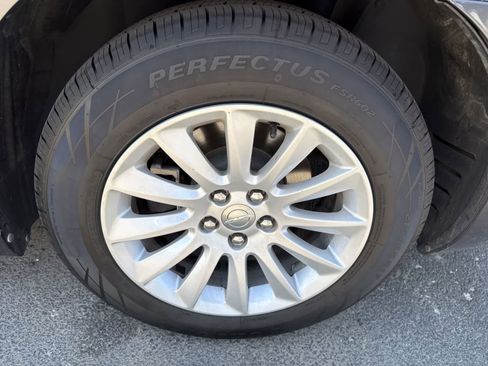 Used 2014 Chrysler 300 RWD image 22