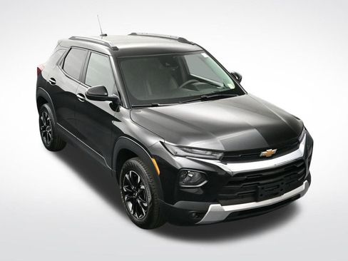 Used 2023 Chevrolet TrailBlazer LT AWD/4WD image 22