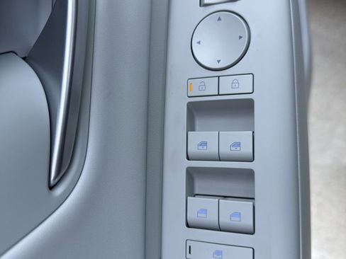 New 2026 Hyundai Kona Limited FWD image 23