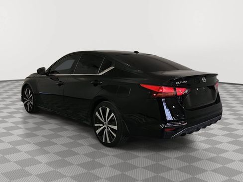 Used 2020 Nissan Altima 2.5 SR FWD image 6