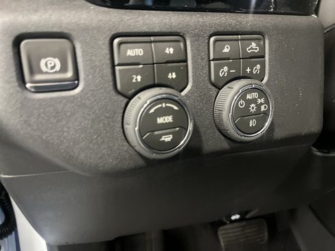 New 2026 Chevrolet Silverado 1500 High Country AWD/4WD image 32