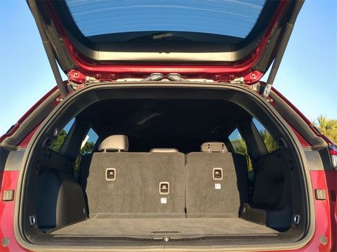 Used 2023 Jeep Grand Cherokee Altitude image 14