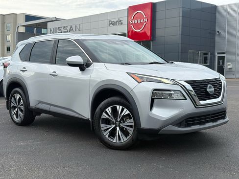Used 2023 Nissan Rogue SV w/ SV Premium B Package FWD image 1