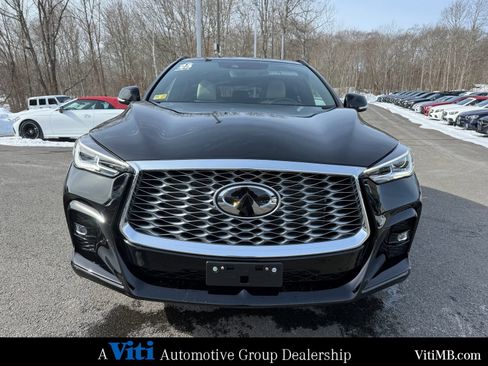 Used 2025 INFINITI QX55 Luxe w/ Cargo Package image 3