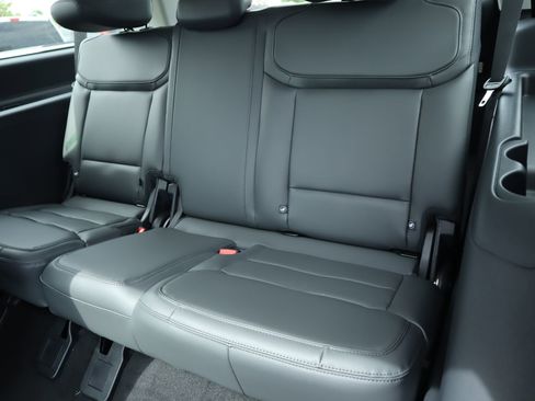 New 2026 Ford Expedition Max Active AWD/4WD image 14