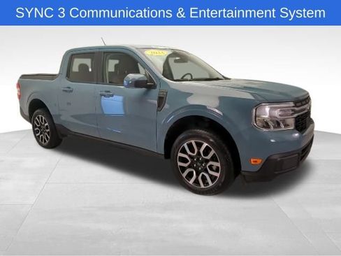 Used 2023 Ford Maverick Lariat w/ Lariat Luxury Package image 9