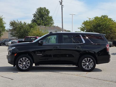 Used 2024 Chevrolet Tahoe LS AWD/4WD image 3