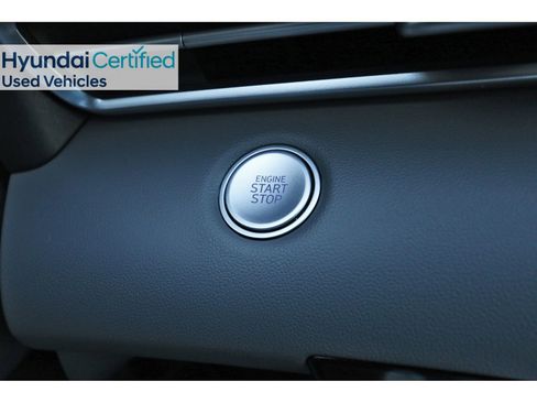 Certified 2025 Hyundai Elantra Sport image 29