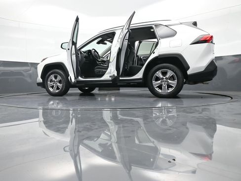 Certified 2022 Toyota RAV4 XLE image 48