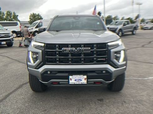 Used 2023 GMC Canyon AT4 w/ AT4 Premium Package AWD/4WD image 8