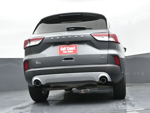 Used 2022 Ford Escape S image 34