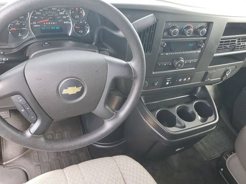 Used 2015 Chevrolet Express 2500 LT w/ LT Preferred Equipment Group RWD image 10