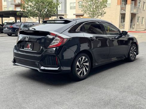 Used 2018 Honda Civic LX image 7