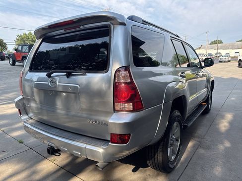 Used 2005 Toyota 4Runner Limited RWD image 4
