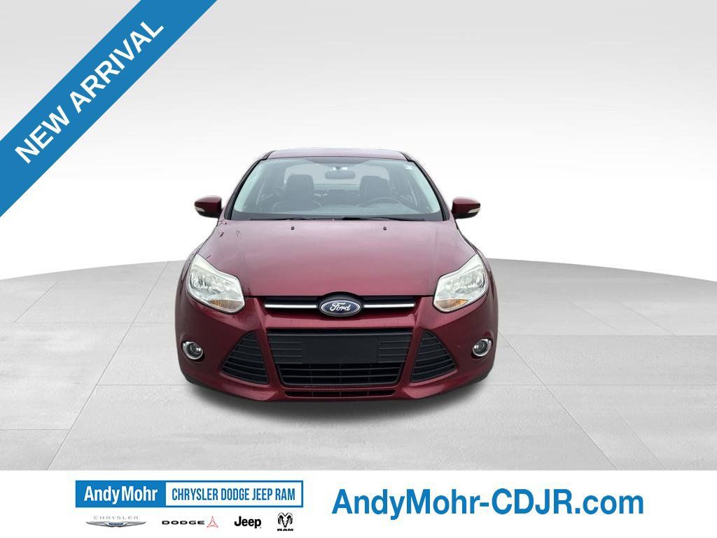 Used 2014 Ford Focus SE w/ Equipment Group 201A FWD image 2