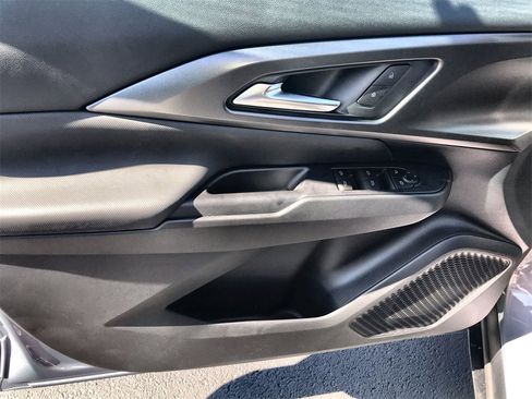 New 2026 Chevrolet Equinox EV LT image 13