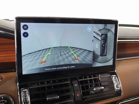 Certified 2023 Lincoln Navigator L Reserve image 6