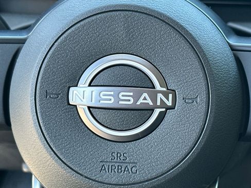 New 2026 Nissan Kicks SV w/ SV Premium Package FWD image 20