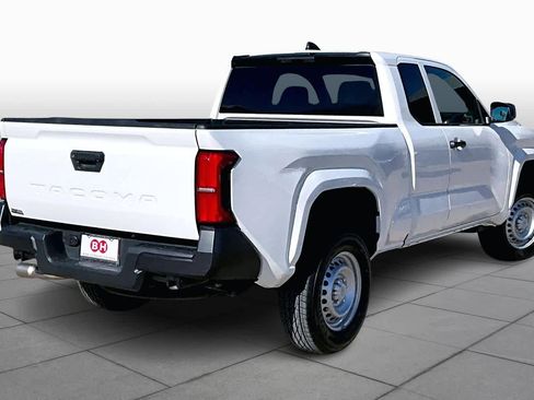 Used 2024 Toyota Tacoma SR image 12