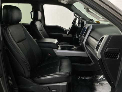 Used 2020 Ford F250 Lariat w/ Lariat Value Package AWD/4WD image 25