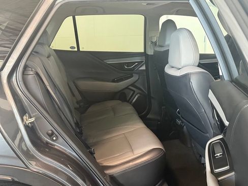 Used 2020 Subaru Outback Limited XT w/ Popular Package #2 AWD/4WD image 7