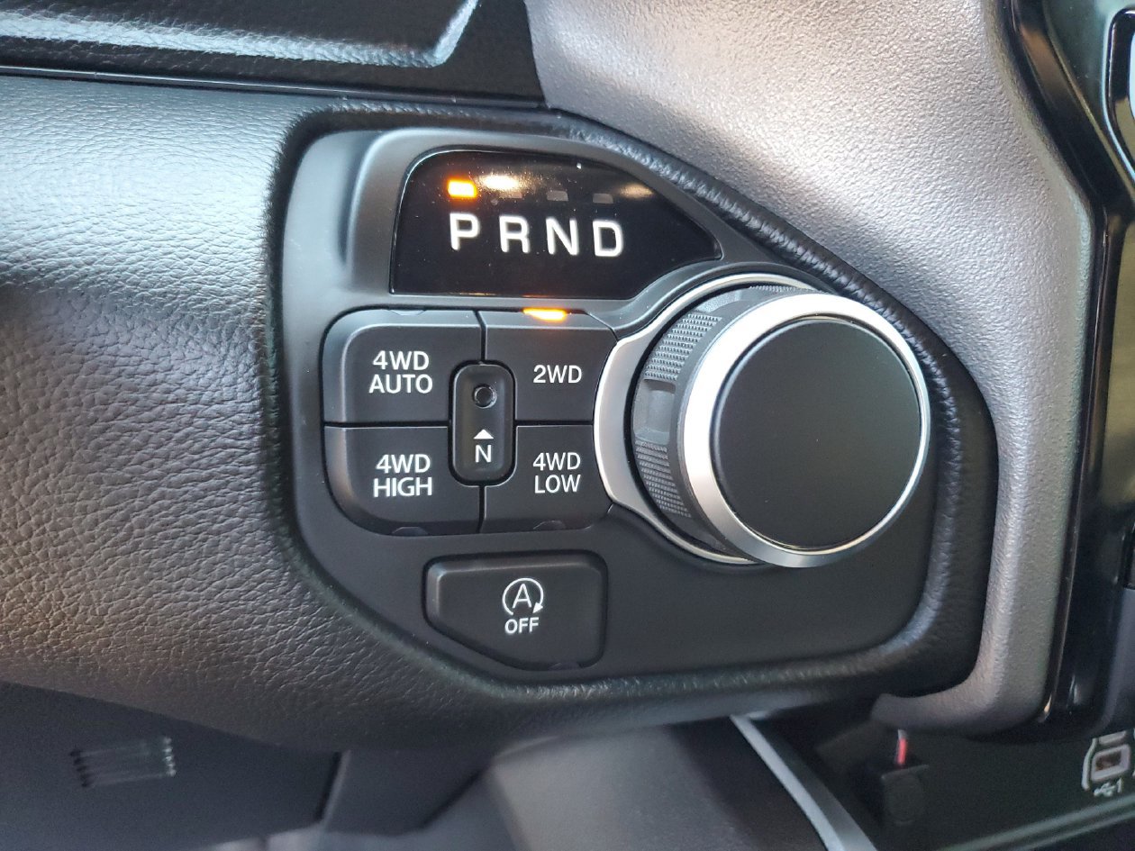 Used 2025 RAM 1500 Big Horn AWD/4WD image 23