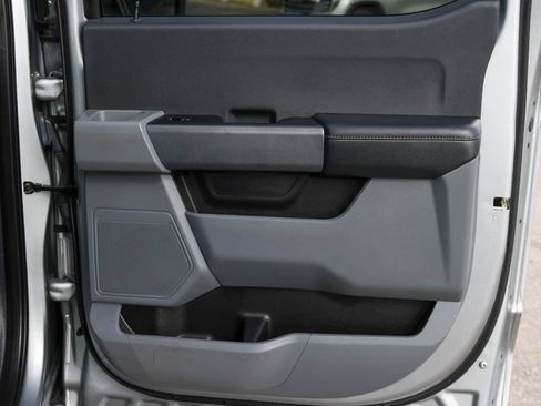 Used 2023 Ford F150 XLT RWD image 13
