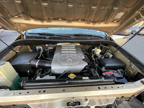 Used 2010 Toyota Tundra 2WD CrewMax image 26