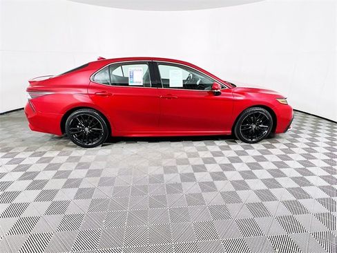 Used 2023 Toyota Camry XSE image 8