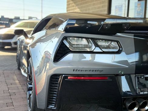 Used 2015 Chevrolet Corvette Z06 w/ 3LZ Preferred Equipment Group RWD image 75