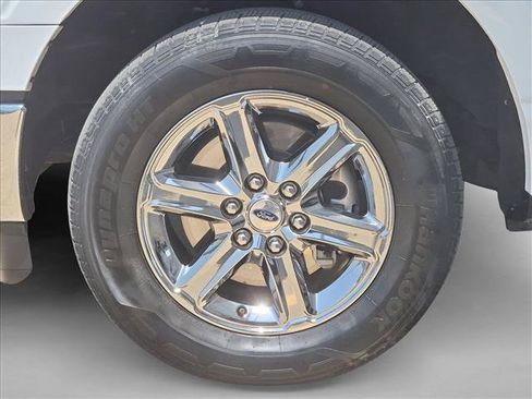 Certified 2025 Ford F150 XLT w/ Equipment Group 301A Standard RWD image 22
