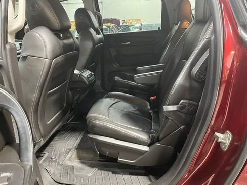 Used 2015 Chevrolet Traverse LT image 26