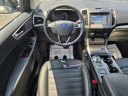 Used 2019 Ford Edge SEL w/ Equipment Group 201A FWD image 14