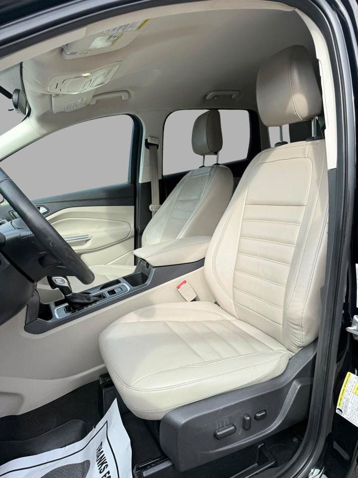 Used 2018 Ford Escape SEL AWD/4WD image 10