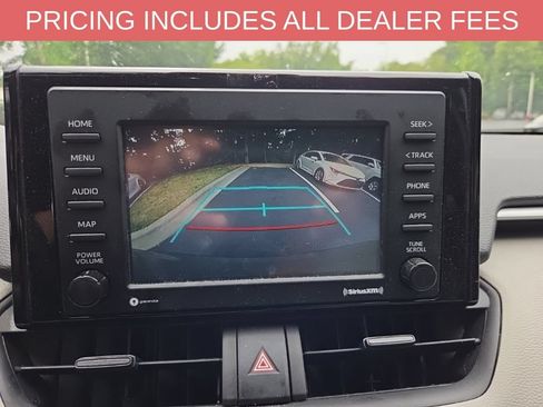Used 2022 Toyota RAV4 XLE AWD/4WD image 8