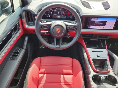 New 2026 Porsche Cayenne AWD/4WD image 21