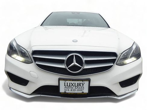 Used 2014 Mercedes-Benz E 350 4MATIC Sedan image 5