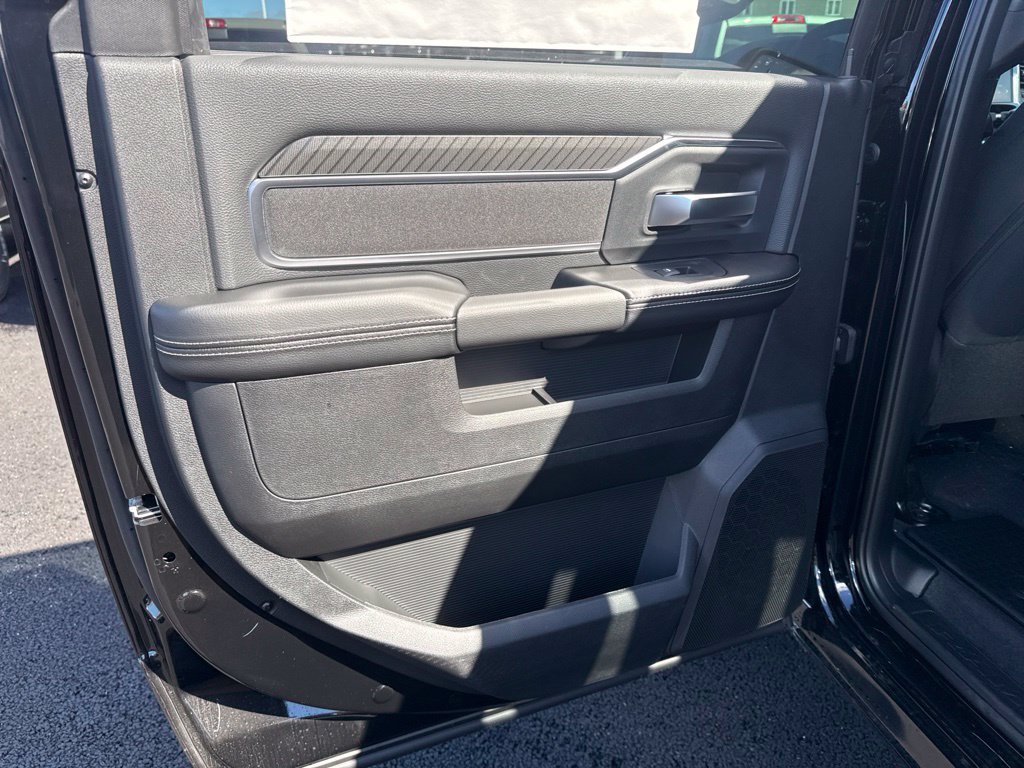 New 2027 RAM 2500 Big Horn AWD/4WD image 21