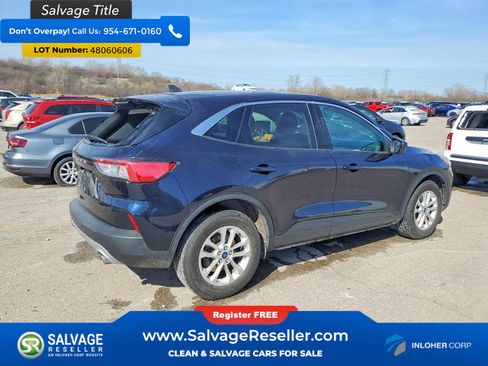 Used 2021 Ford Escape SE w/ Convenience Package FWD image 4