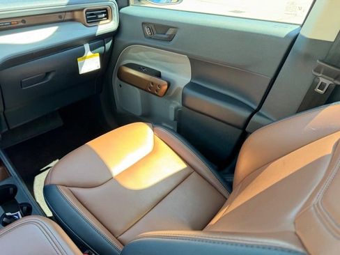Used 2024 Ford Maverick Lariat AWD/4WD image 15