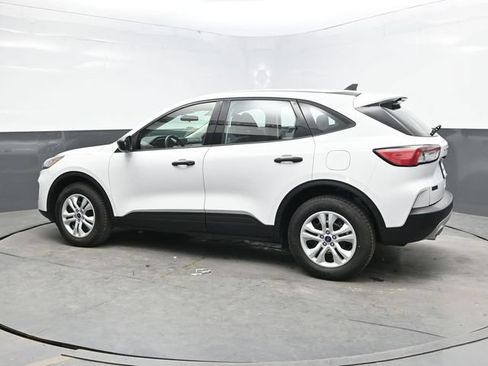 Used 2022 Ford Escape S AWD/4WD image 4