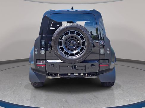 New 2026 Land Rover Defender 110 OCTA AWD/4WD image 6