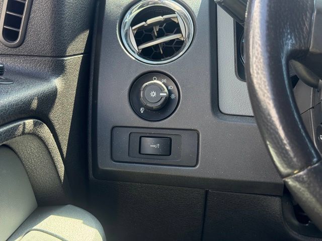 Used 2012 Ford F150 XLT w/ XLT Chrome Pkg AWD/4WD image 28