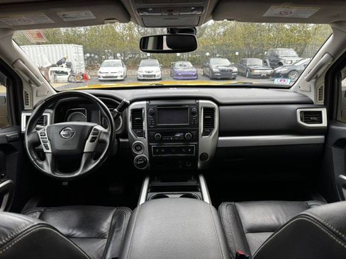 Used 2016 Nissan Titan PRO-4X w/ Pro-4x Convenience Package image 26