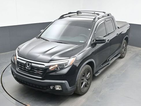 Used 2018 Honda Ridgeline Sport image 15