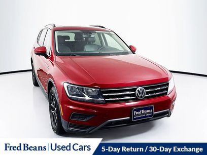 Used 2021 Volkswagen Tiguan SE w/ Panoramic Sunroof Package