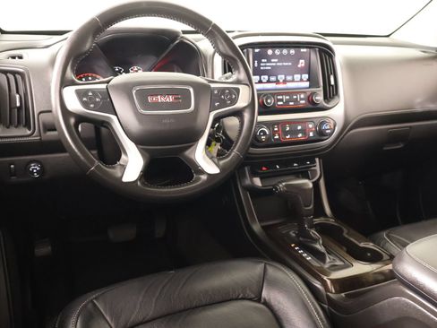 Used 2016 GMC Canyon SLE w/ SLE Convenience Package RWD image 2
