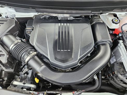 Certified 2026 Chevrolet Traverse LT w/ Driver Confidence Package image 33