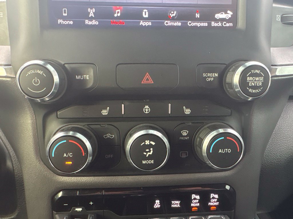 Used 2021 RAM 1500 Big Horn AWD/4WD image 30